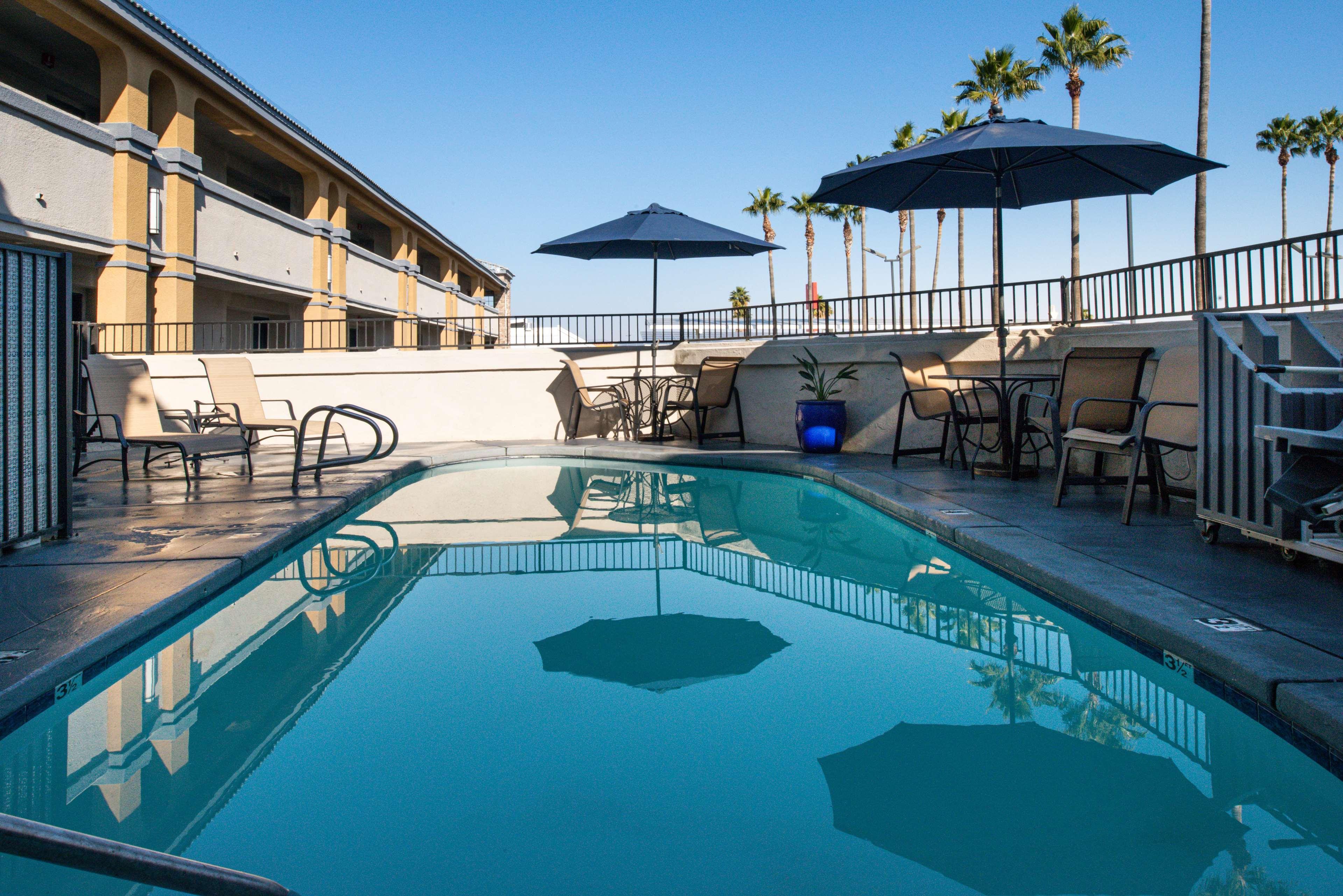 Best Western Kettleman City Inn & Suites Екстер'єр фото