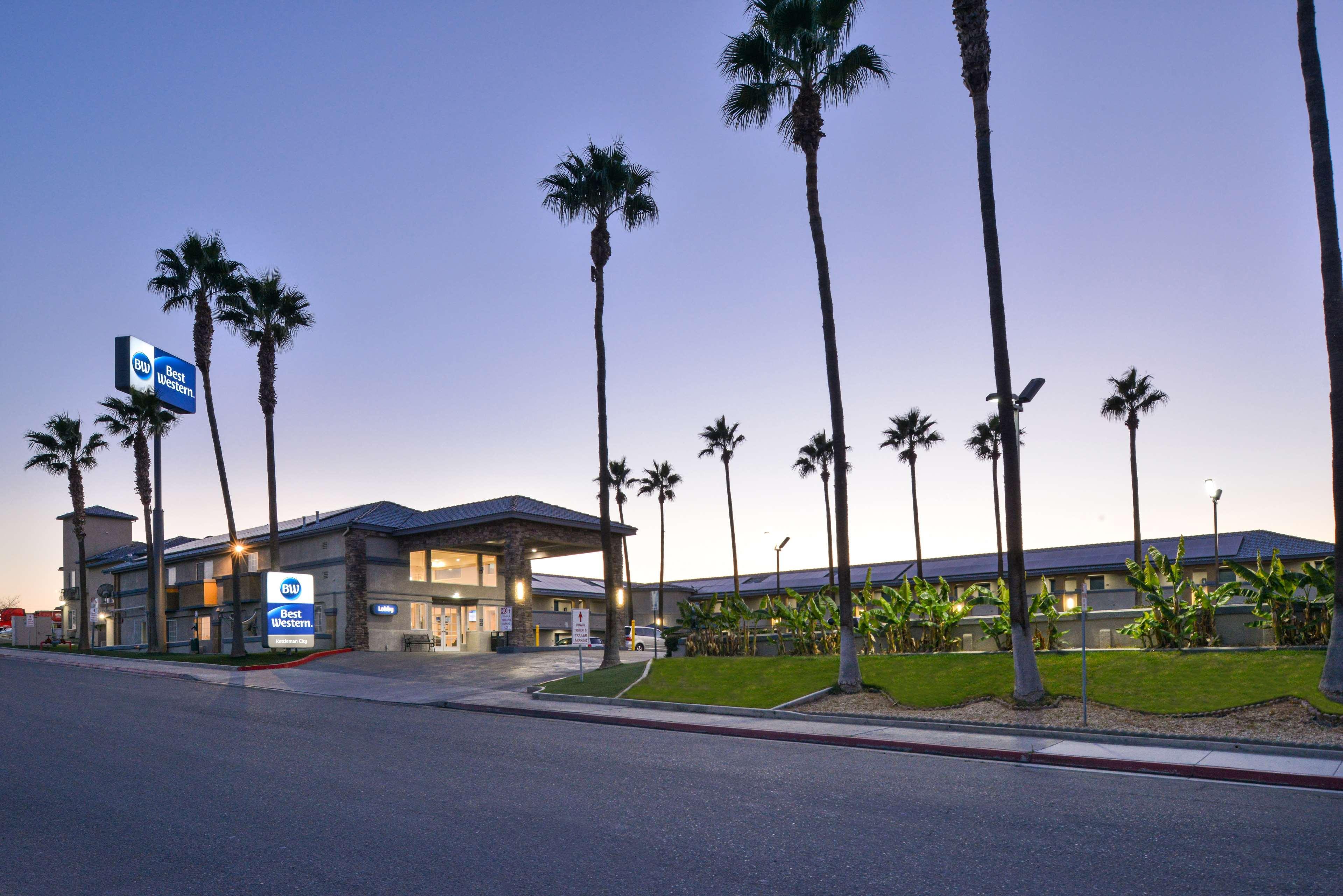 Best Western Kettleman City Inn & Suites Екстер'єр фото